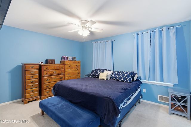 28 Bayberry Court, Howell, NJ 07731