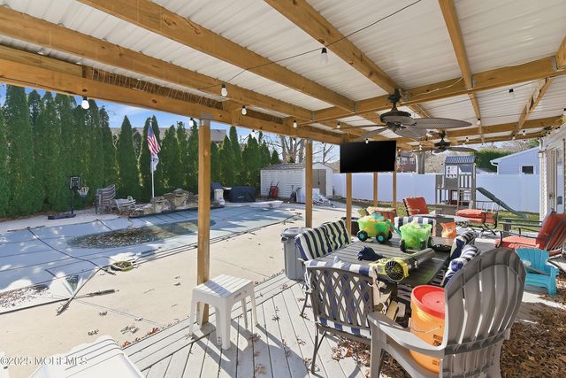 28 Bayberry Court, Howell, NJ 07731