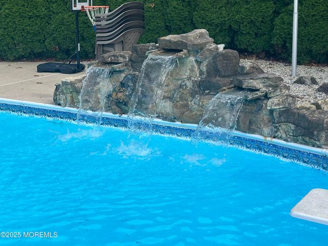 28 Bayberry Court, Howell, NJ 07731