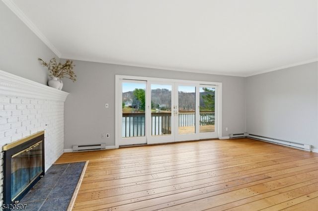 35 Lake Ter, Sparta Twp., NJ 07871