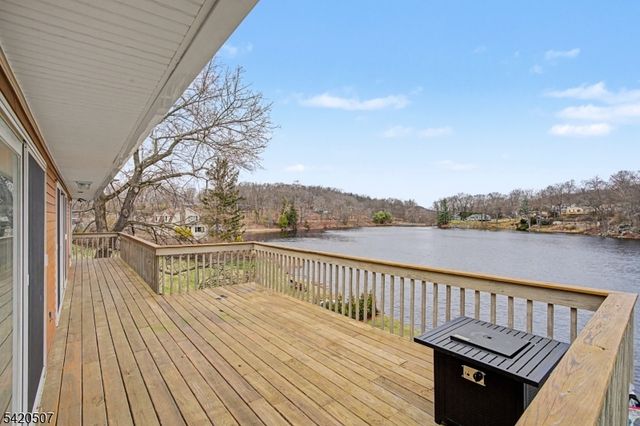 35 Lake Ter, Sparta Twp., NJ 07871