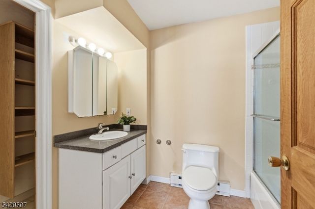 35 Lake Ter, Sparta Twp., NJ 07871