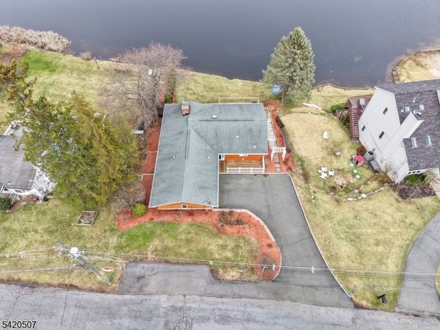 35 Lake Ter, Sparta Twp., NJ 07871