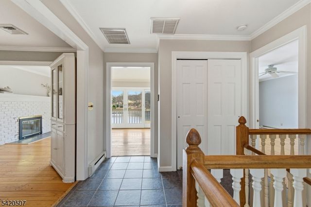 35 Lake Ter, Sparta Twp., NJ 07871