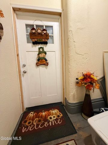 301 2nd Street, Troy, NY 12180