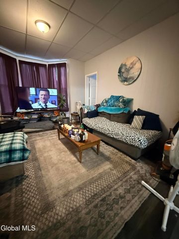 301 2nd Street, Troy, NY 12180