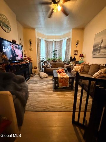 301 2nd Street, Troy, NY 12180