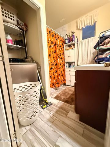 301 2nd Street, Troy, NY 12180