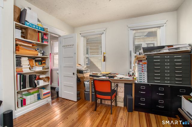 130 Mansfield Street, New Haven, CT 06511