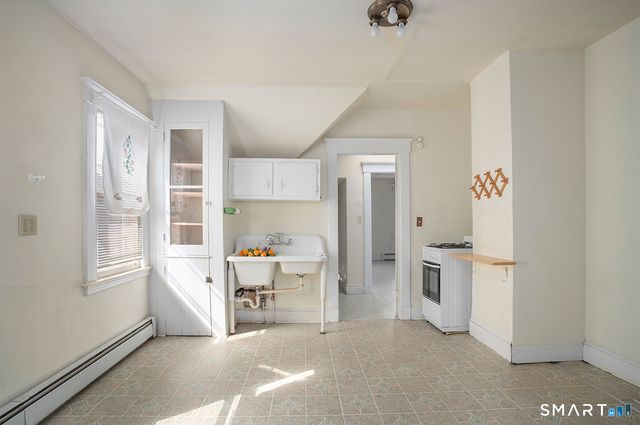 130 Mansfield Street, New Haven, CT 06511