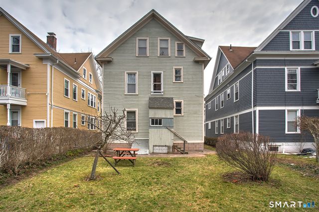 130 Mansfield Street, New Haven, CT 06511