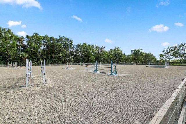 5110 S Shore Boulevard, Wellington, FL 33449