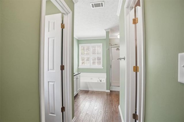 8085 River Chase Drive, Ball Ground, GA 30107