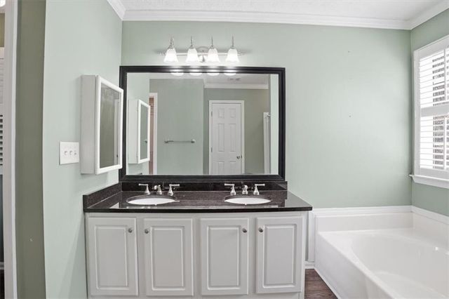 8085 River Chase Drive, Ball Ground, GA 30107