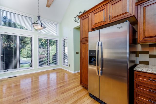 1 Woods Point, Penfield, NY 14580