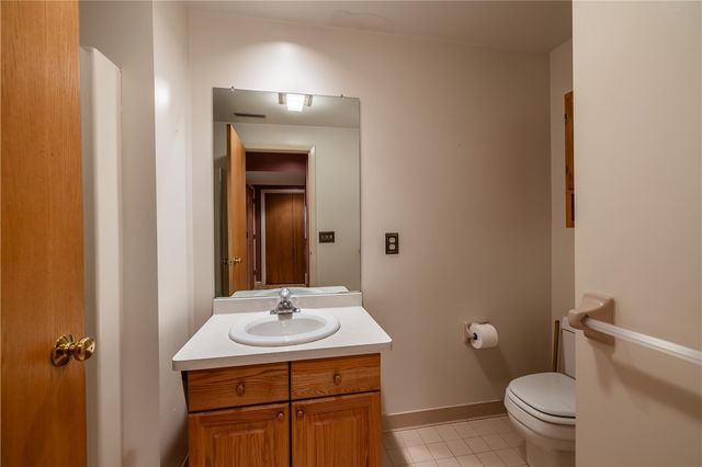 1 Woods Point, Penfield, NY 14580