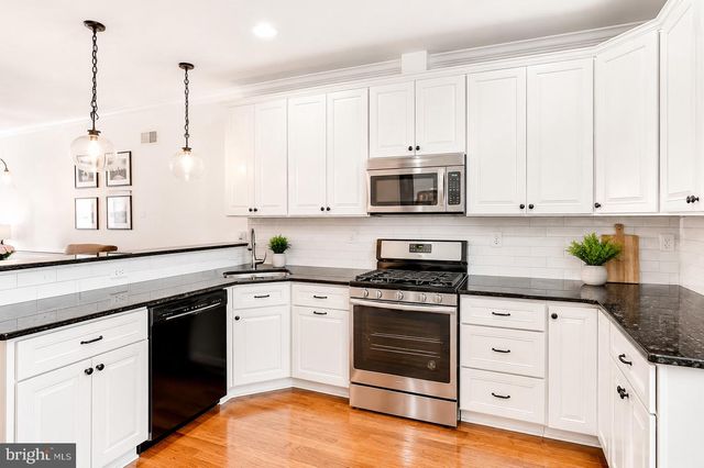 538 MIFFLIN ST, Philadelphia, PA 19148