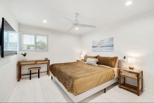 4917 N 73rd Street Apt 15, Scottsdale, AZ 85251