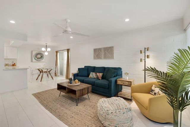 4917 N 73rd Street Apt 15, Scottsdale, AZ 85251