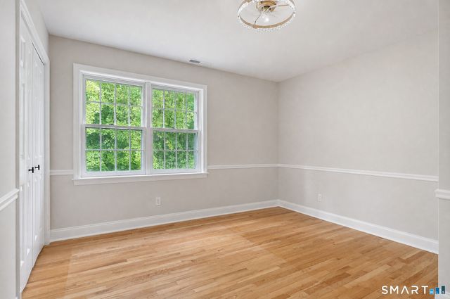 2 Sutherland Drive, Newtown, CT 06482
