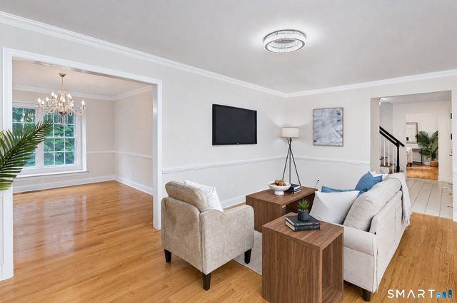 2 Sutherland Drive, Newtown, CT 06482