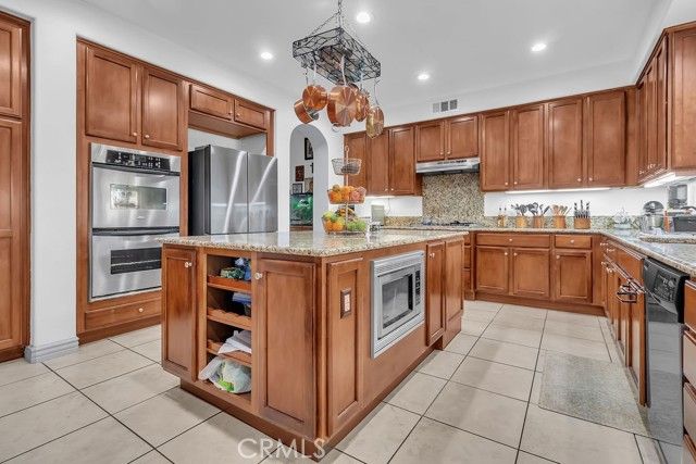 42740 Portraits Ln, Temecula, CA 92592