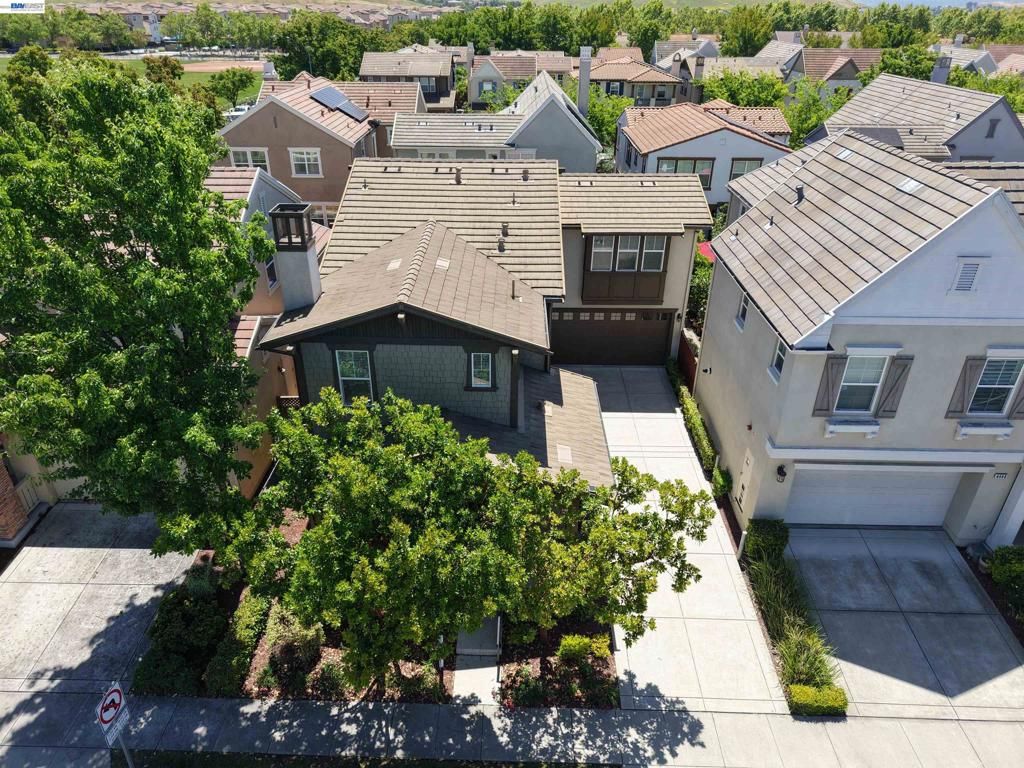 Image 2 of property listing at 4454 Irisview Pl, San Ramon, CA 94582