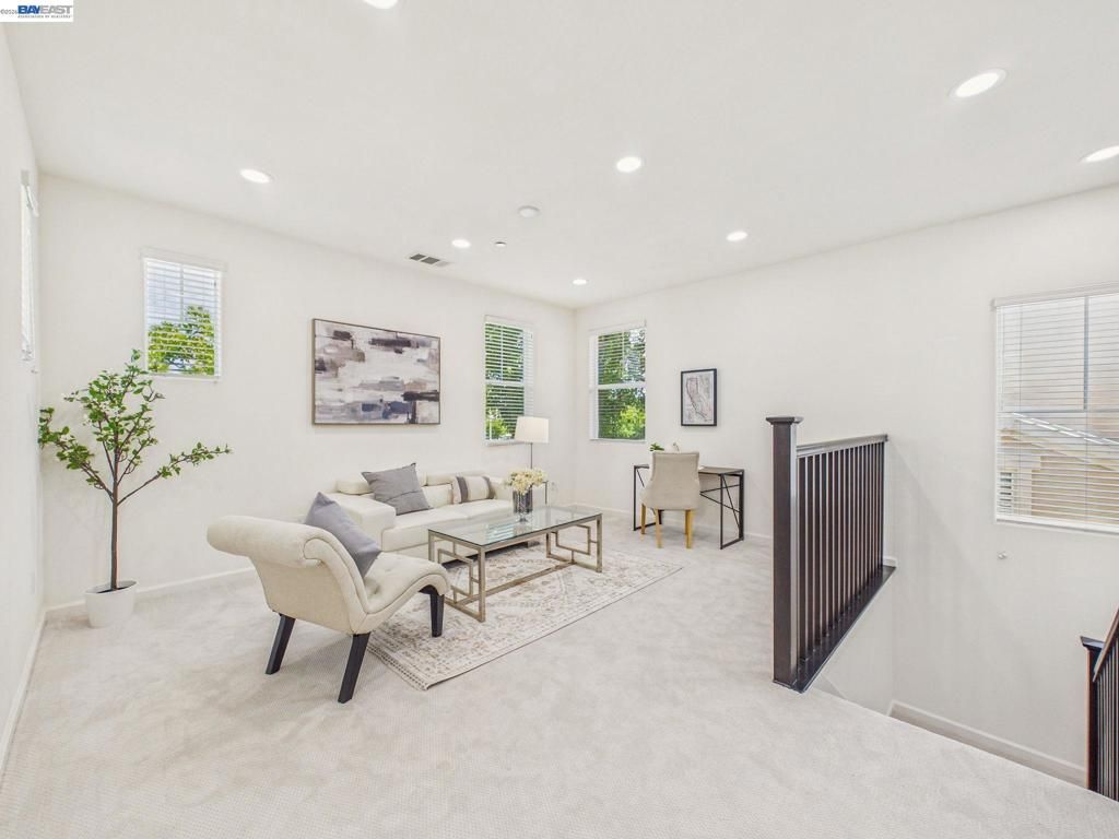 Image 28 of property listing at 4454 Irisview Pl, San Ramon, CA 94582