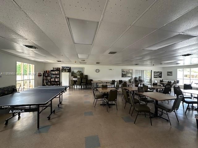 16701 NE 13th Ave 102, Miami, FL 33162