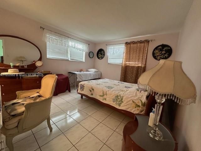 16701 NE 13th Ave 102, Miami, FL 33162