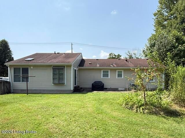 8605 Blue Lick Rd, Louisville, KY 40219