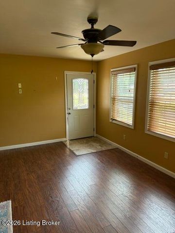 8605 Blue Lick Rd, Louisville, KY 40219