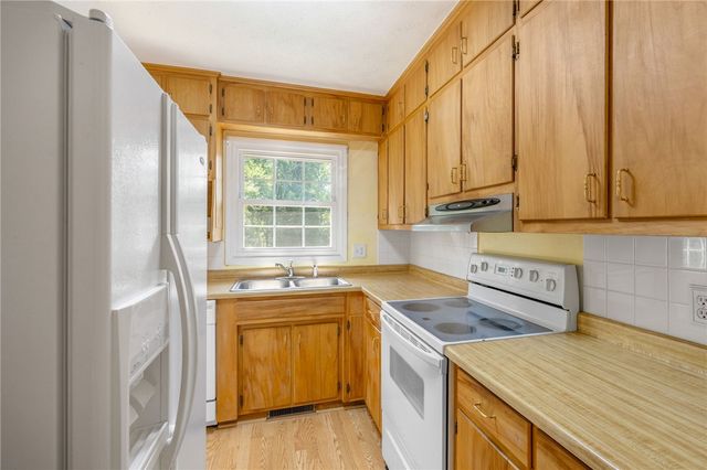 110 Earl Street, Pickens, SC 29671