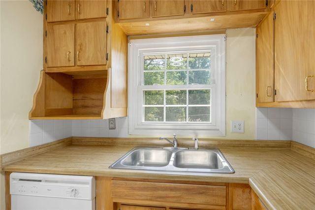 110 Earl Street, Pickens, SC 29671
