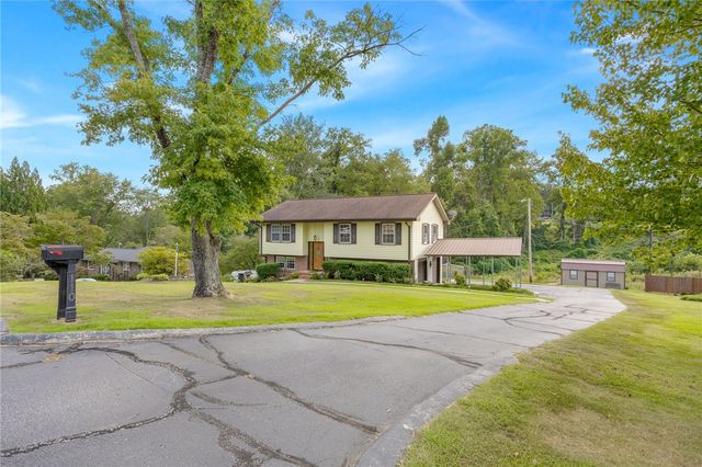 110 Earl Street, Pickens, SC 29671