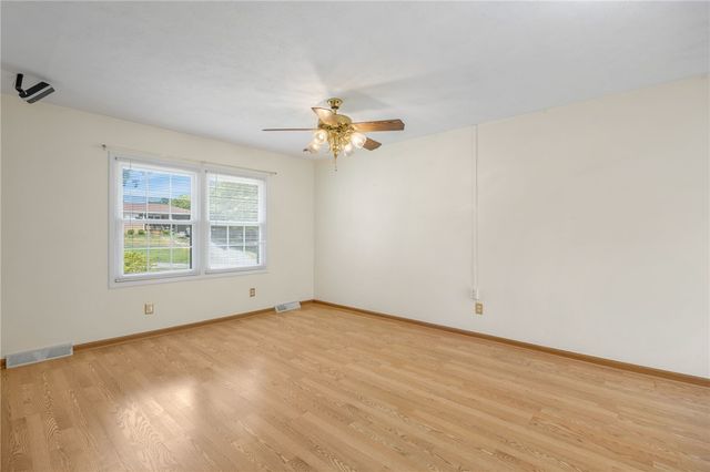 110 Earl Street, Pickens, SC 29671