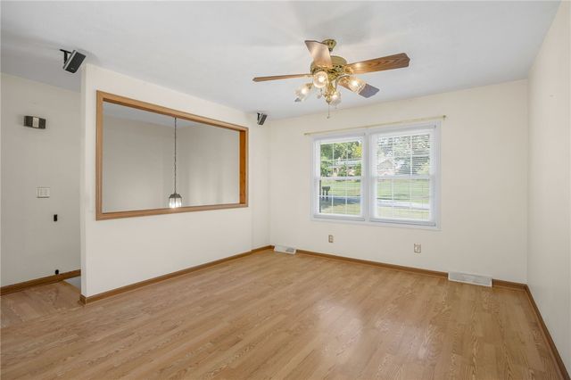 110 Earl Street, Pickens, SC 29671