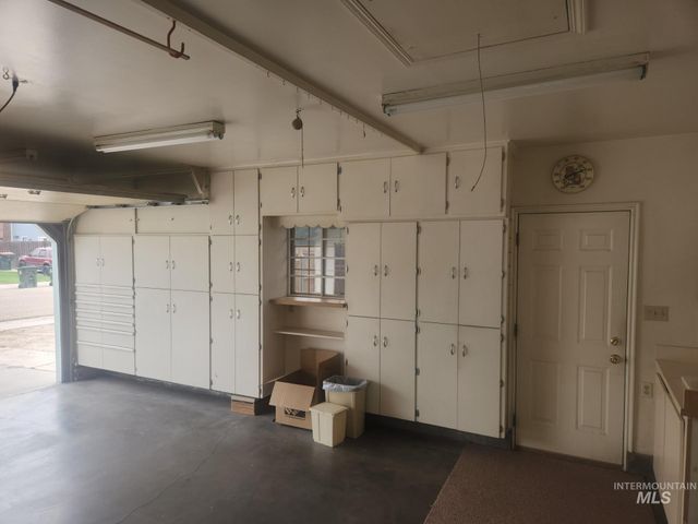 2061 N Todd Way, Meridian, ID 83646