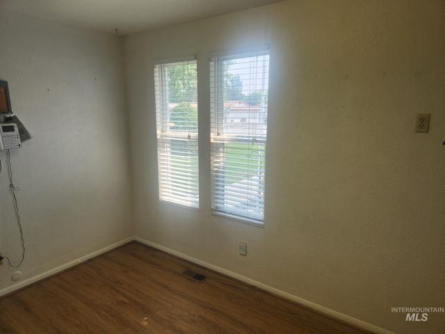 2061 N Todd Way, Meridian, ID 83646