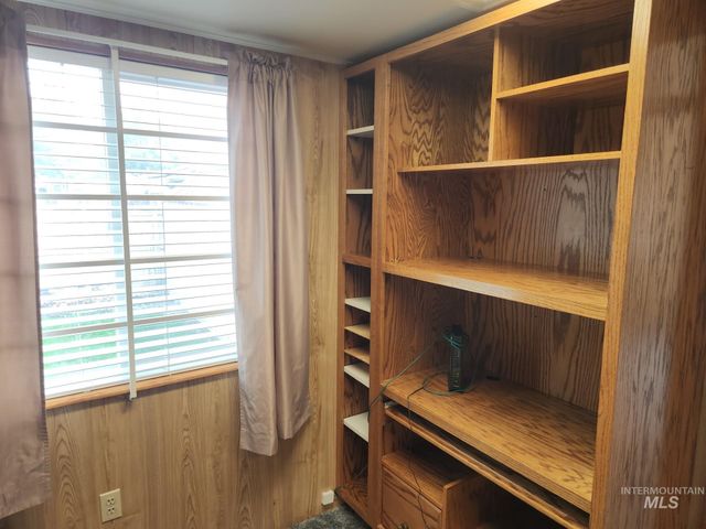 2061 N Todd Way, Meridian, ID 83646