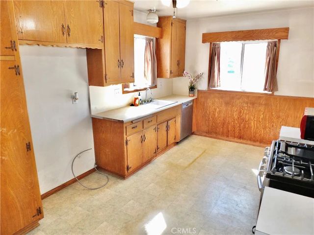 15845 Sharonhill Drive, Whittier, CA 90604