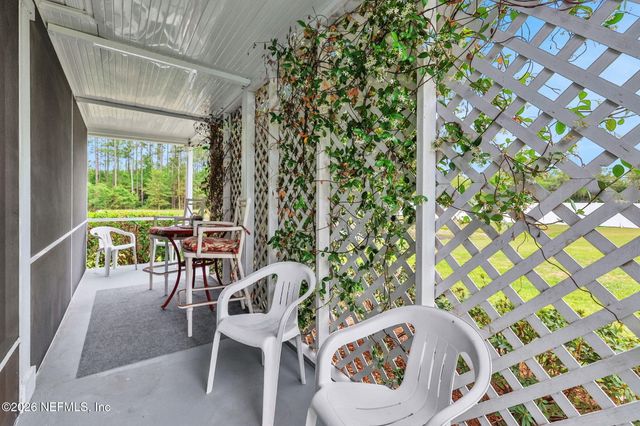 77027 HARDWOOD Court, Yulee, FL 32097