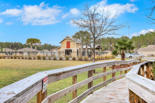 77027 HARDWOOD Court, Yulee, FL 32097