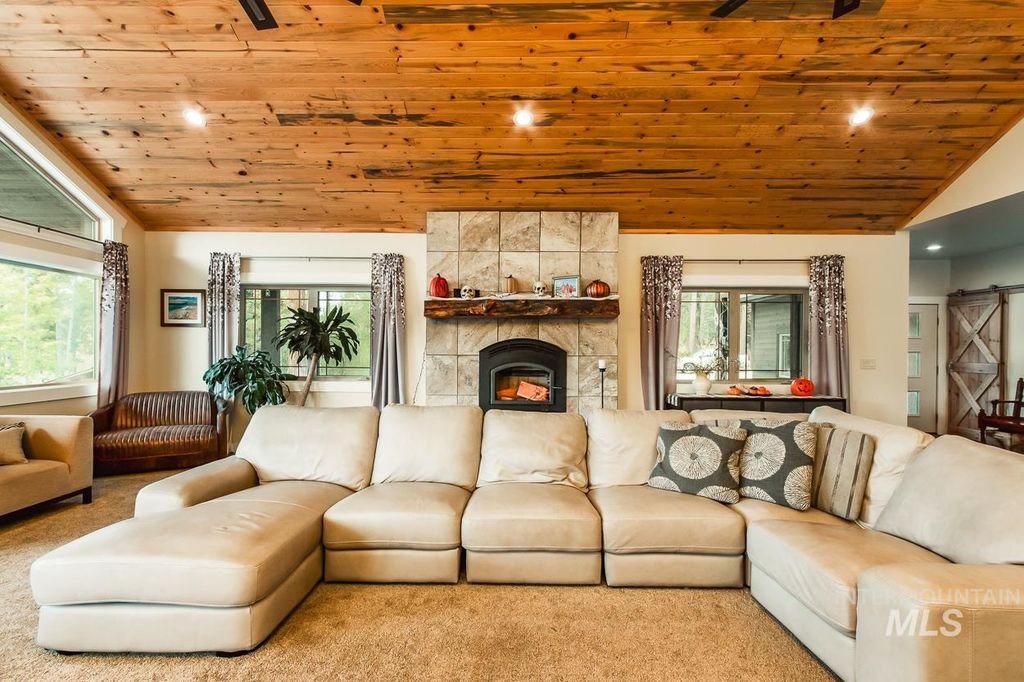 467 Gold Fork Rd, Donnelly, ID 83615 photo 9