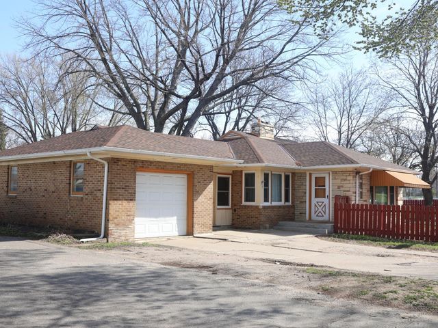 95 Rose Avenue W, Saint Paul, MN 55117