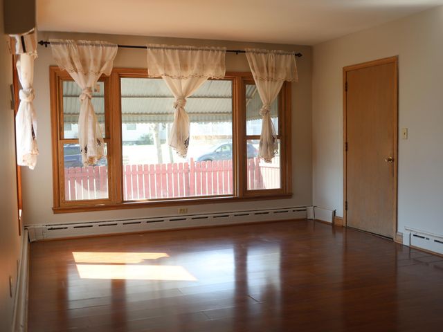 95 Rose Avenue W, Saint Paul, MN 55117