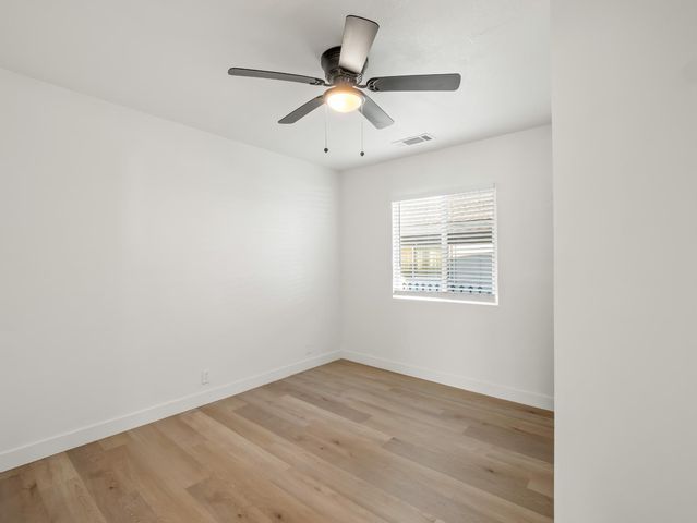 1628 Hazelwood, Fresno, CA 93702