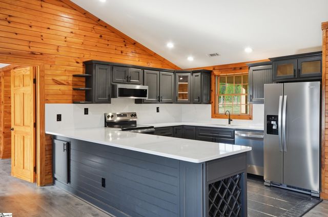 738 Stewart Gin Road, Liberty, SC 29657