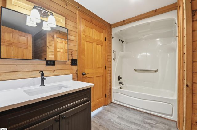 738 Stewart Gin Road, Liberty, SC 29657