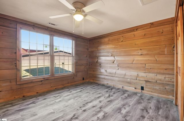 738 Stewart Gin Road, Liberty, SC 29657